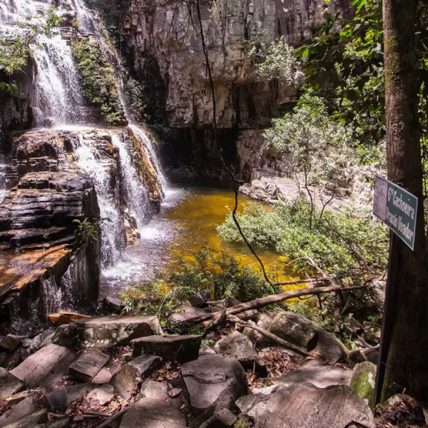 Imagem representativa: Links de Contato - Cachoeiras dos Dragões em Pirenópolis Goiás - Faça sua reserva