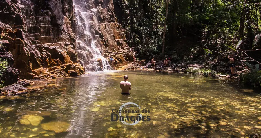 Janeiro em Pirenópolis curtindo as Cachoeiras dos Dragões - Faça sua reserva